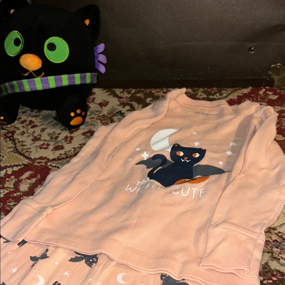 Old Navy Kids Pajama Set - Peach with Black and White